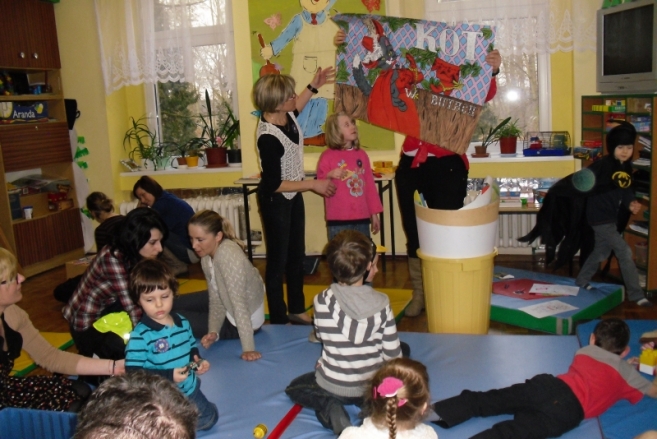 Głośne czytanie na plusie