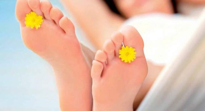 Zadbaj o stopy wiosną