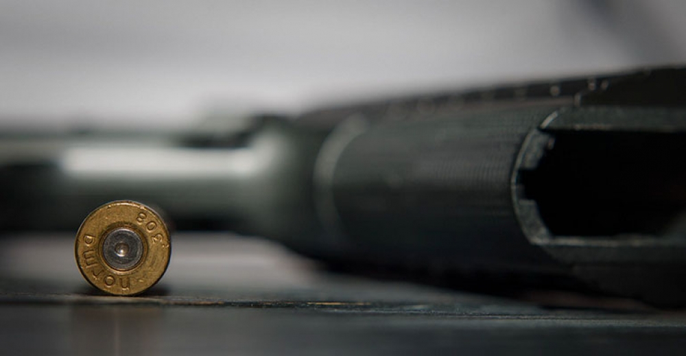 Policjant strzelił sobie w głowę