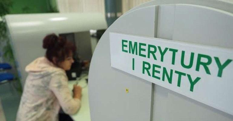 PiS blokuje emerytury bez podatku