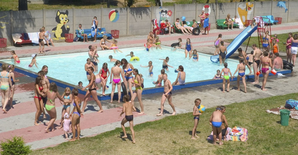 Basen pozostanie zamknięty