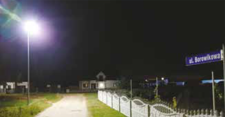 Nowe oświetlenie w Raczycach