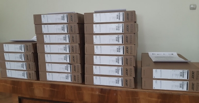 Laptopy trafiły do szkół