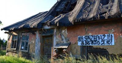 Budynek przy Sieniutowej się sypie