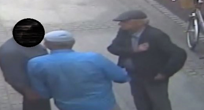 Kupił bezwartościowe monety za 45 tys. zł