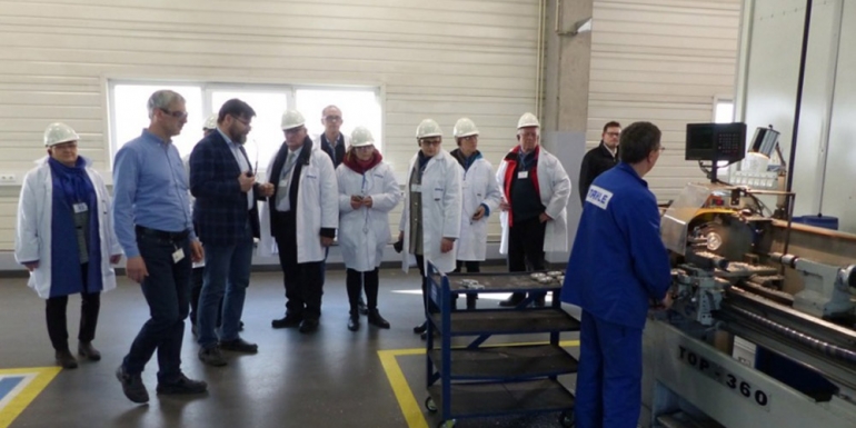 Radnych oprowadzono po kilku działach