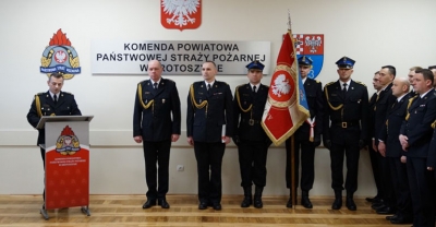 Pożegnanie i awanse u strażaków[gallery]
