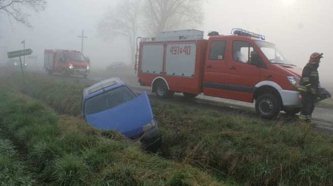 Wjechał do rowu[gallery]