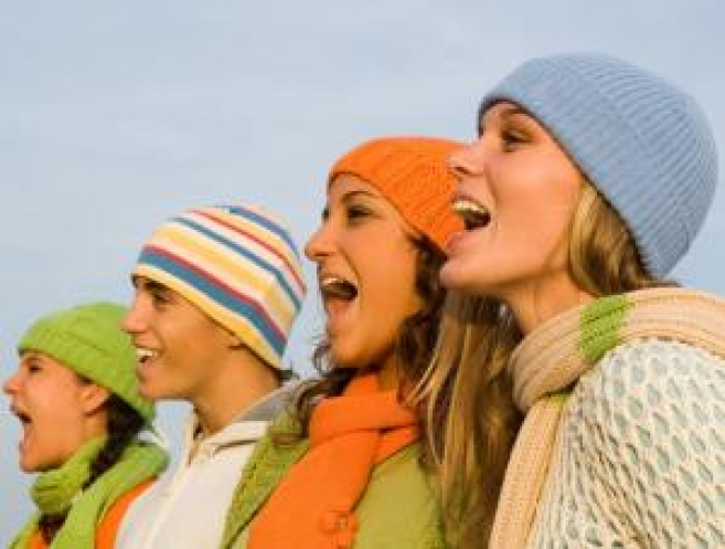 Głos brzmi najlepiej, gdy wilgotność powietrza wynosi 60 proc.