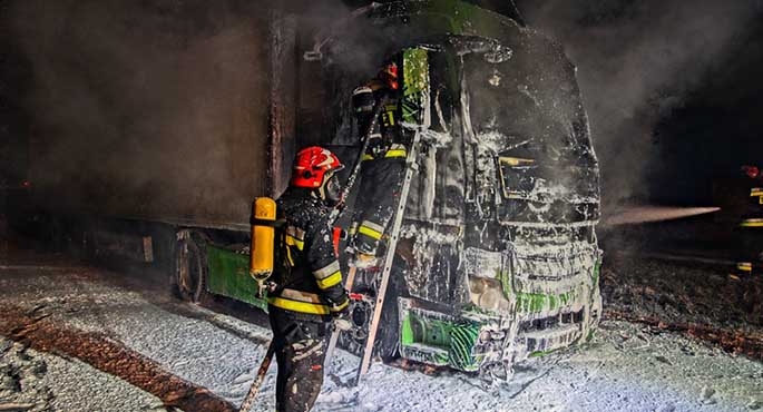 Ciężarówka w ogniu[gallery]