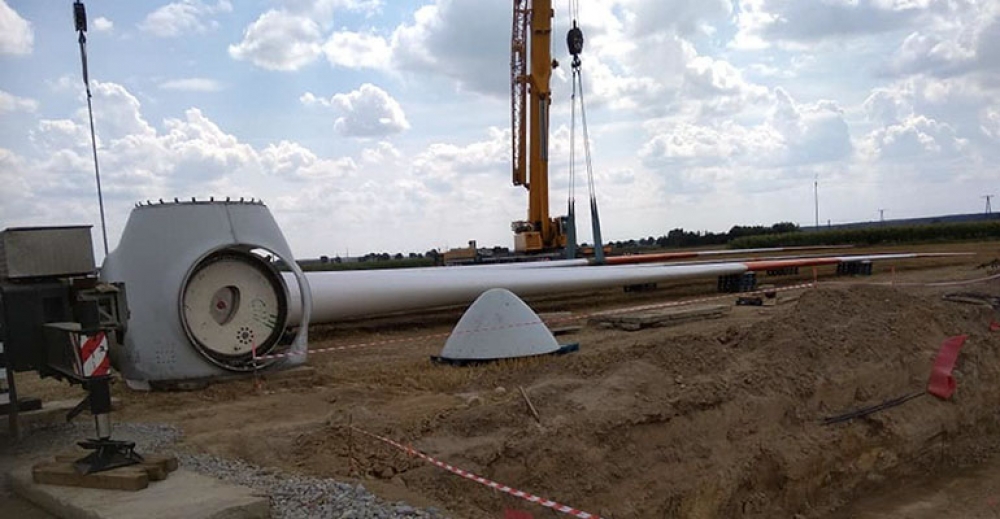 Wiatrak w Gorzupi rośnie w oczach