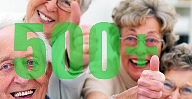 Taki dodatek pomógłby seniorom załatać dziry w budżecie