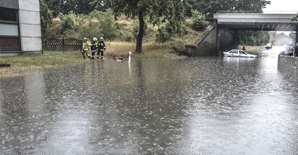 Ulewa znów sparaliżowała miasto