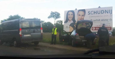 Alkoholik staranował drogowskaz[gallery]