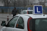 Coraz więcej młodych kierowców traci „prawko”