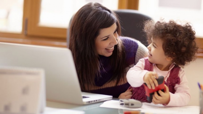 Teraz pracujesz, więc możesz podzielić się obowiązkami domowymi z mężem