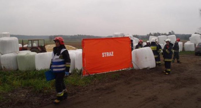 Śmierć 32-latka na polu[gallery]