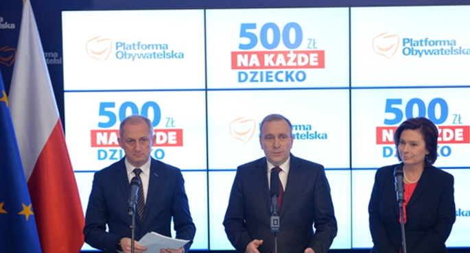 Sąd w Gdańsku, by Trybunał Konstytucyjny wspomógł rodziców