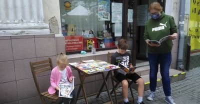 Publiczne czytanie komiksów