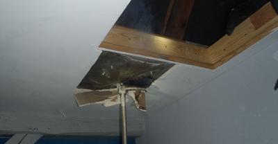 Ogień czaił się na poddaszu[gallery]