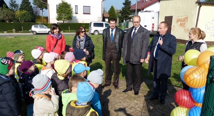 3 nowe place zabaw oddane do użytku![gallery]