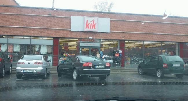 Mistrz parkowania 48