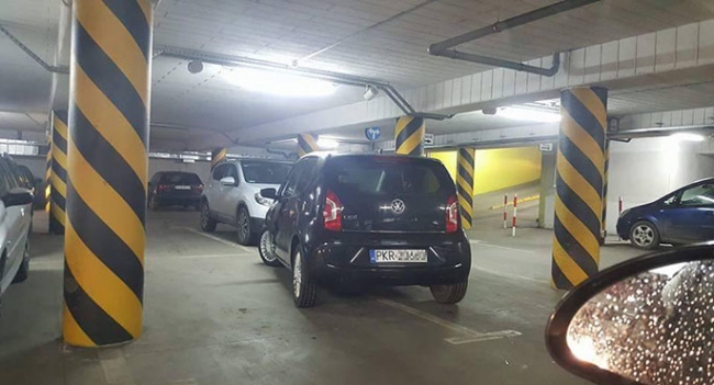 Mistrz parkowania 75