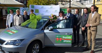 Sołtyska z Wróżew wygrała samochód