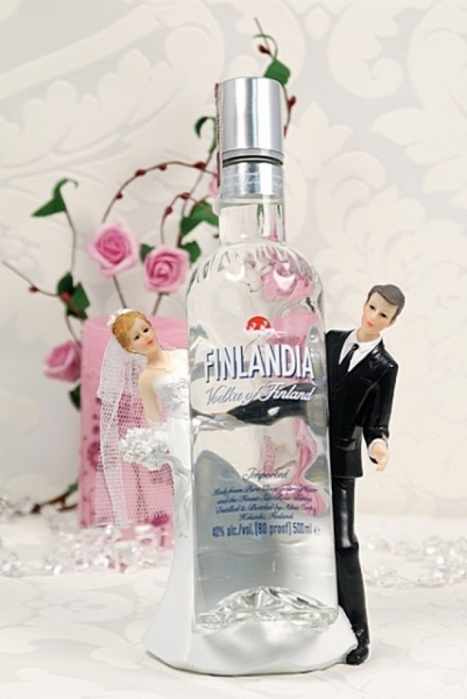 Dekoracja butelek z alkoholem