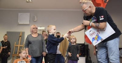 Owsiak „Ogrodzenie zmysłów”