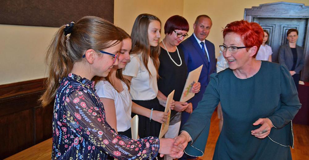 Stypendia dla najzdolniejszych