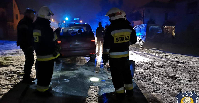 Uszkodził samochód