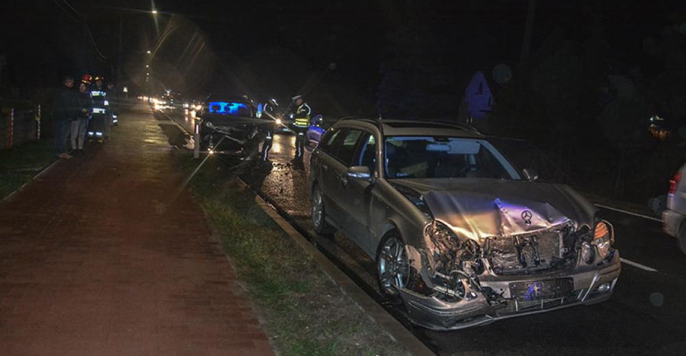 Zajechał drogę busowi