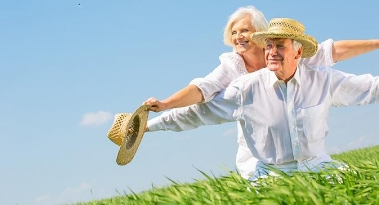 Seniorzy z Lutogniewa zapraszają