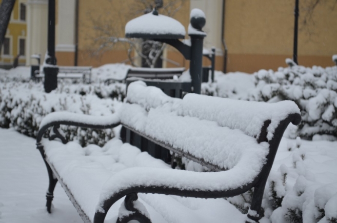 Zima nie odpuszcza i znów atakuje