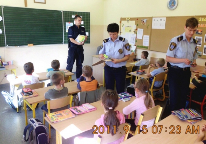 Bezpieczna droga do szkoły [gallery]