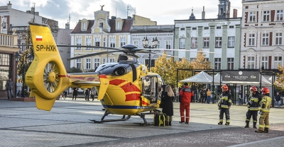 Śmigłowiec lądował na rynku