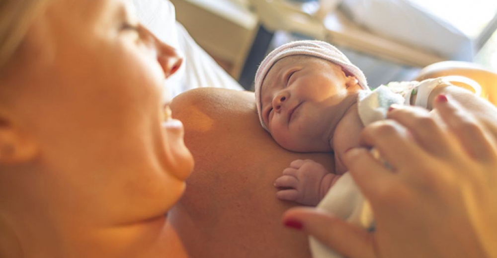 Na czym polega poród aktywny?