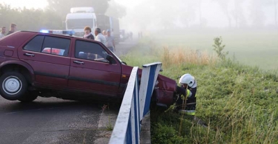 Golfem uderzył w barierkę[gallery]
