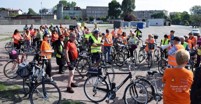 Rajd dla miłośników książek i rowerów[gallery]