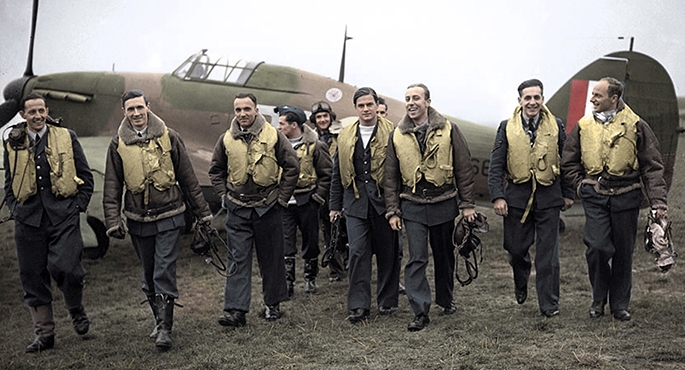 Na zdjeciu z 1940 r. piloci Dywizjonu 303