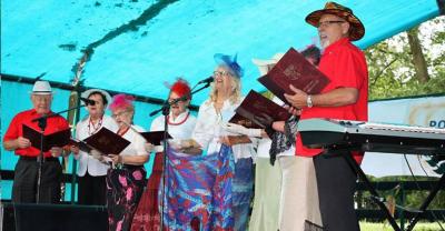 Rozśpiewany patriotycznie senior