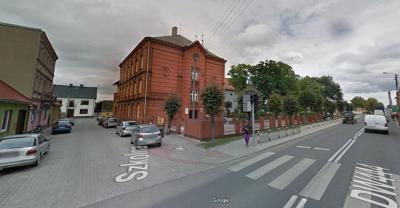 Brak sali sporym problemem