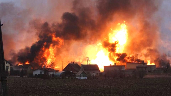 Wybuch gazu pod Ostrowem Wlkp.