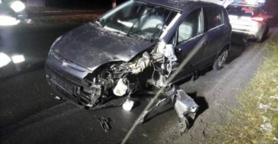 Zderzenie osobówki z ciężarówką[gallery]