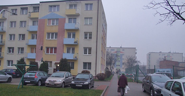 Wypadł z okna na trzecim piętrze