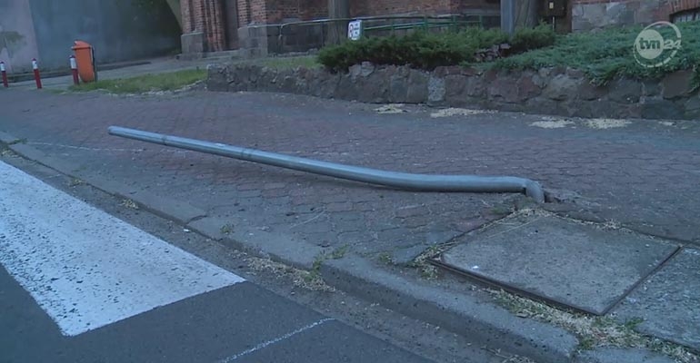 Pościg policyjny za 19-latkiem