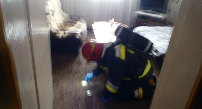 Rozbity rtęciowy termometr