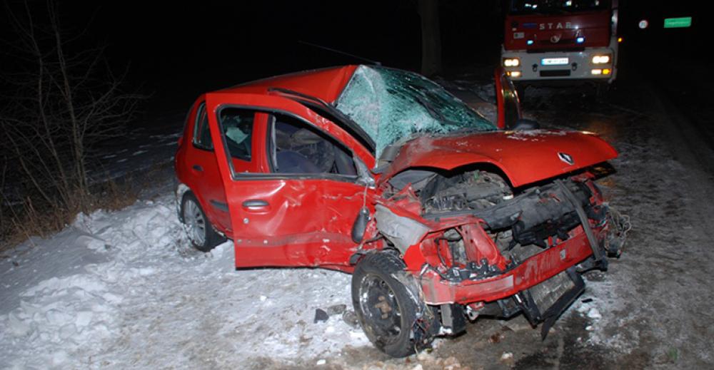 Cztery osoby ranne w wypadku