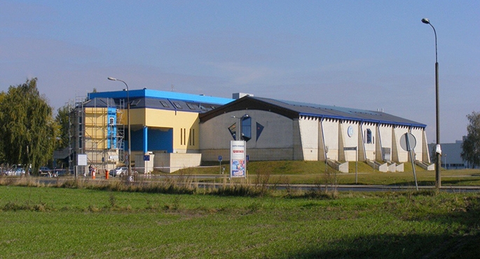 Woda na pływalni jest badana często, a wyniki są w normie